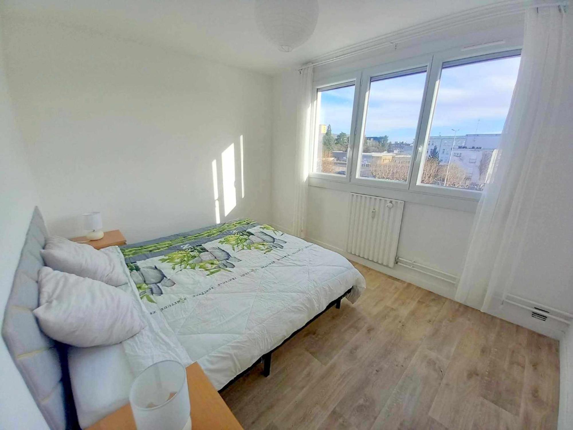 Апартаменты T3 57M2 Avec Balcon Proche Gare Sncf, Wifi Et Cafe Et The Offerts Орлеан Экстерьер фото